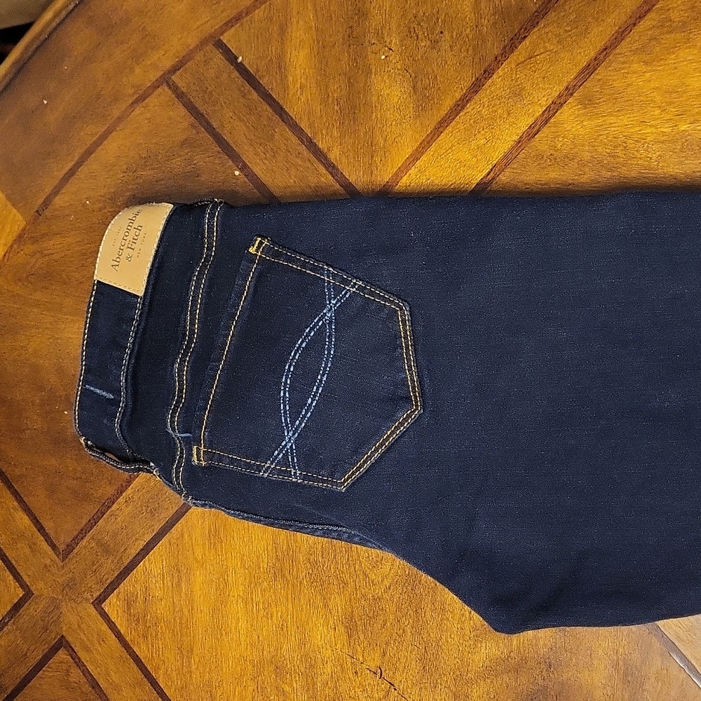 Abercrombie & Fitch Straight Leg Jeans W27 L35 4 long has some stretch  brand ne